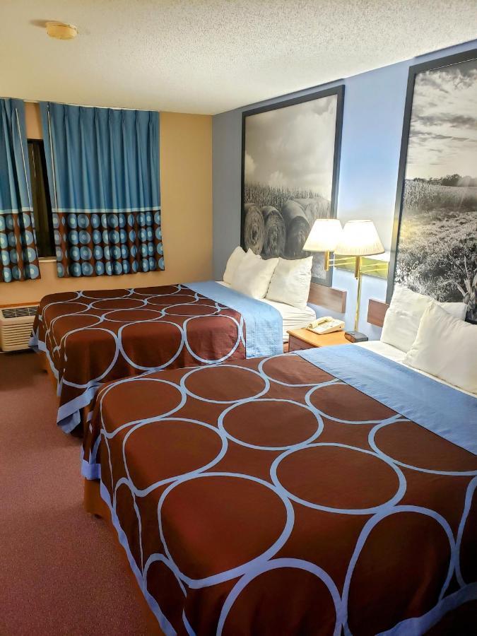 Super 8 By Wyndham Chariton Hotel Exterior foto