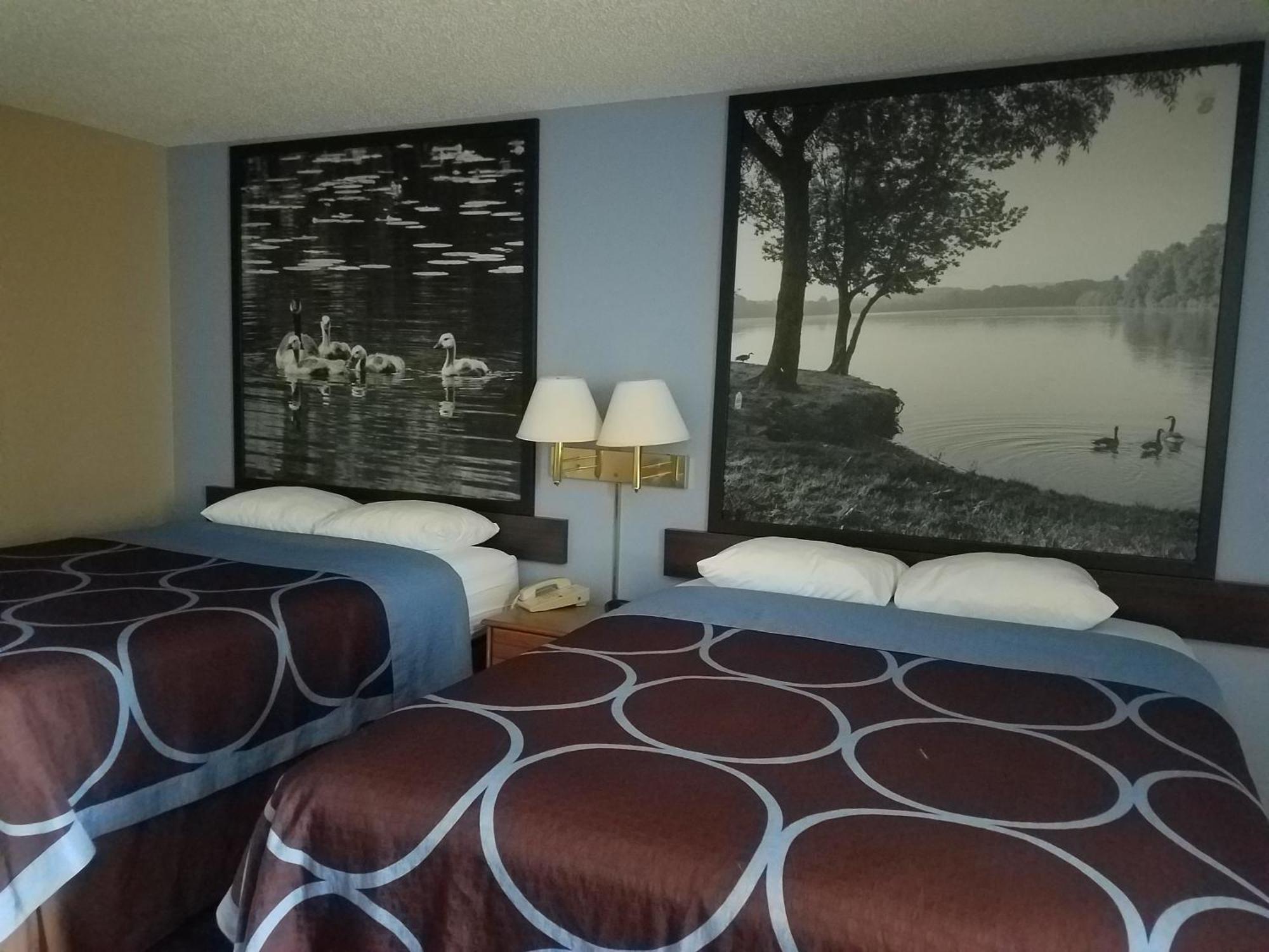 Super 8 By Wyndham Chariton Hotel Exterior foto